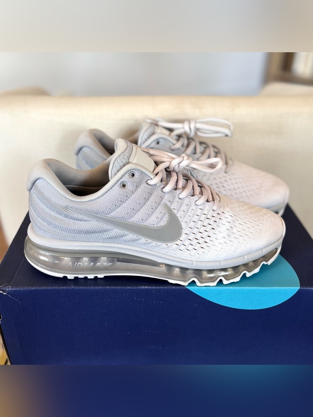 Nike Air Max 2017 Pure Platinum 849559-009 Size 7.5 Women’s 9 Sneakers